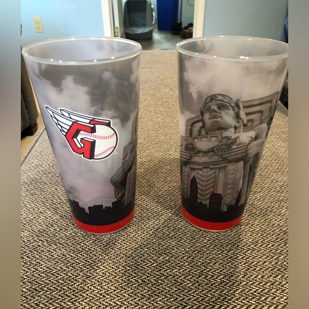 Cleveland Guardians MLB 32 Ounce Plastic Cups (2)